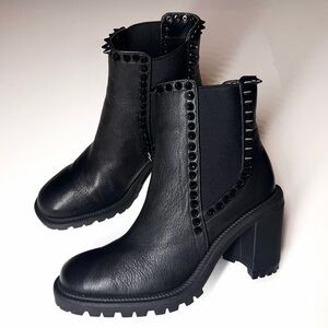 Jessica Simpson Women’s Demmie Studded Block Heel Chelsea Booties Black Size-8.5